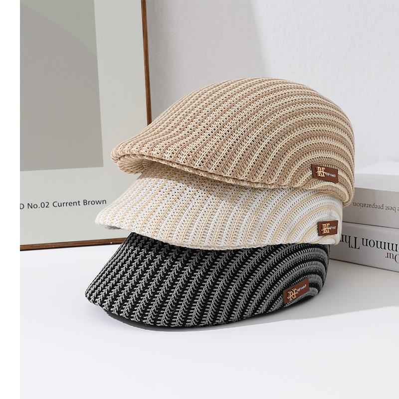 Spring and summer new breathable and not sultry forward hat can be worn on the front and back to show the face small and versatile sunshade and sunscr