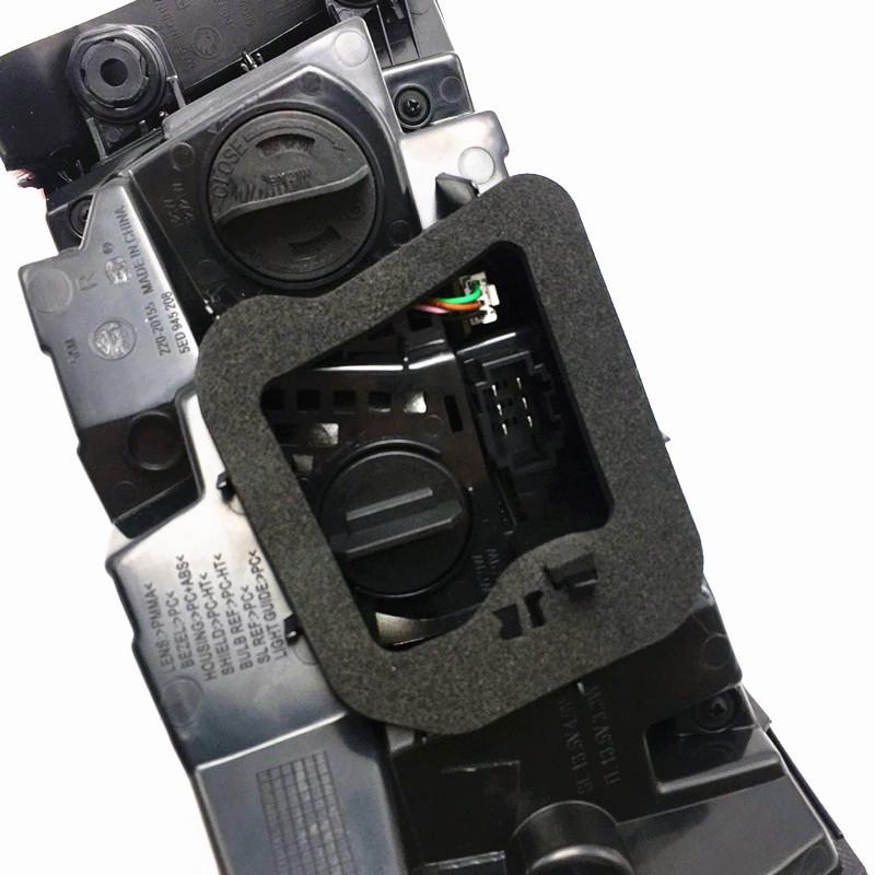 Шкода Октавия 18-19 Задний фонарь в сборе с указателем поворота