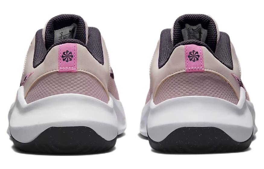 Nike Женские кроссовки Legend Essential 3 Next Nature 'Barely Rose' DM1119-601
