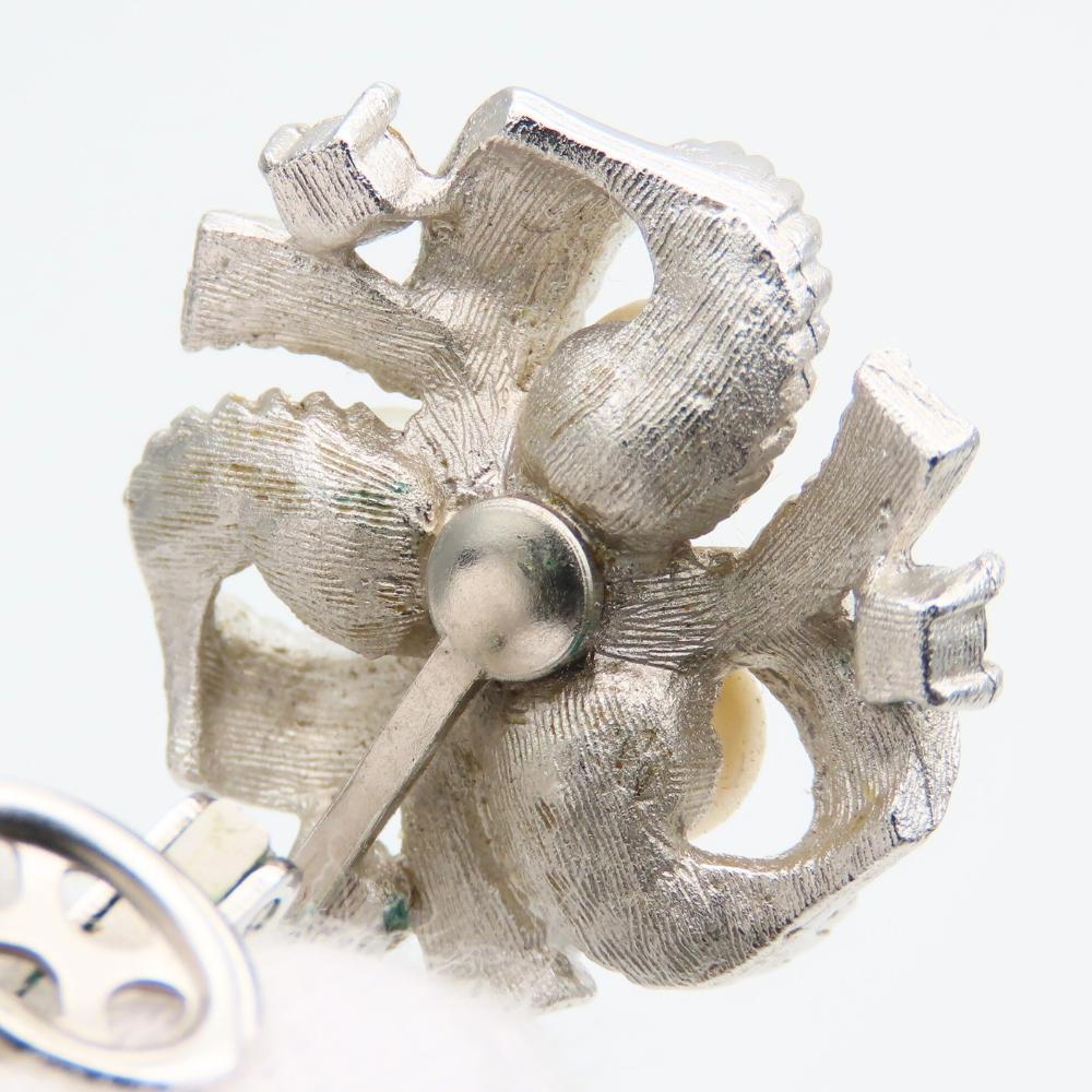 Used  Earring TRIFARI metal 10.8g Silver Trifari