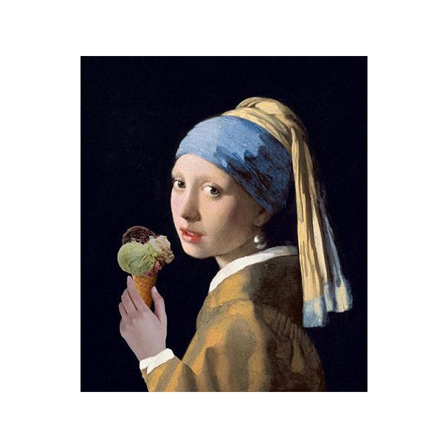 Девушки с жемчужными серьгами наносят маску на лицо. Забавные постеры, настенные художественные принты на холсте, знаменитые классические портреты.