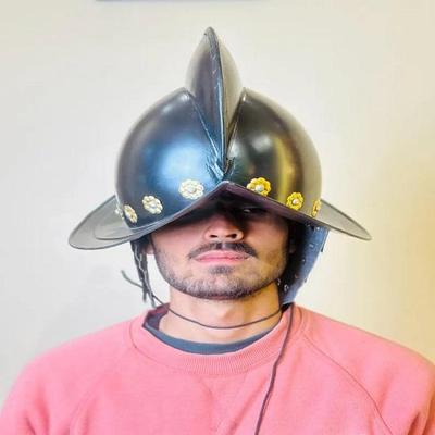 Испанский морион конкистадора средневековые доспехи сталь Средневековый рыцарь Ручной ковки Доспехи Шлем