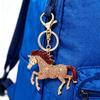 Подвеска-брелок Сверкающие стразы Дизайн лошади Металлический брелок Декоративный держатель для ключей Украшение для сумки
