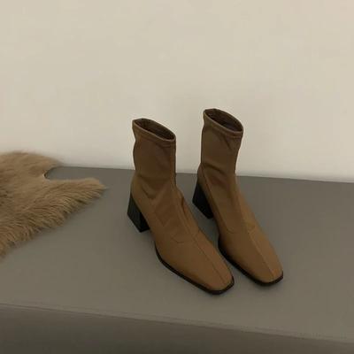 Мода 2024 года, высококачественная женская обувь, женские сапоги без застежек, модные современные ботинки с квадратным носком, женские новые однотонные ботильоны Zapatos Mujer