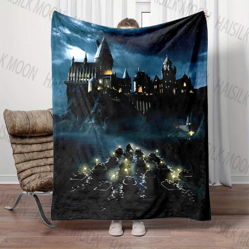 Mysterious Castle Printed Blanket, Children's Favorite Gift, Travel Office Camping, RV, Bedroom Sofa, Multi-scene Application