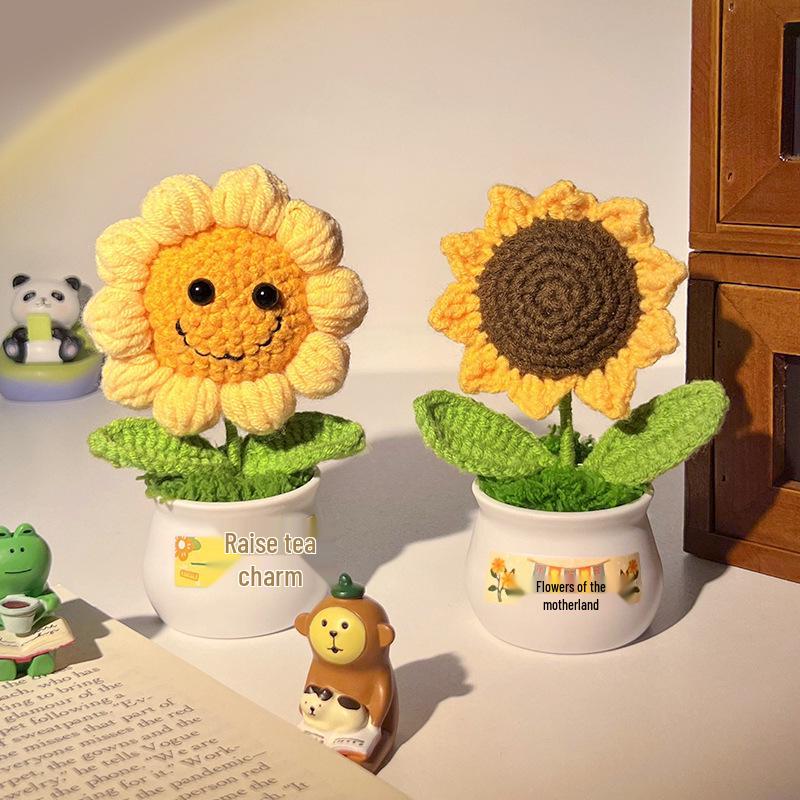 Handmade Sunflower Desk Decoration - Woven Bouquet Gift for Students & Girls