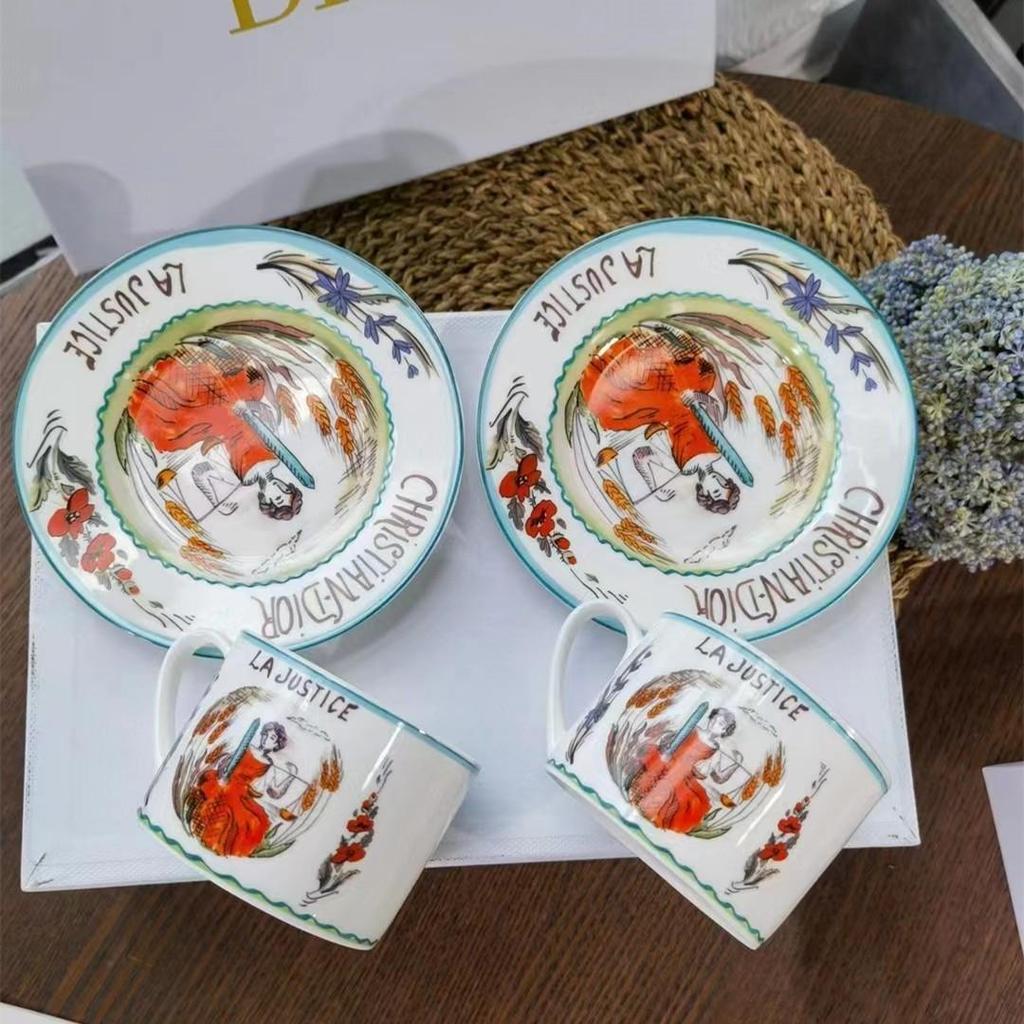 Европейский кофейный набор из костяного фарфора с блюдцами - Элегантный чайный набор на двоих для пар