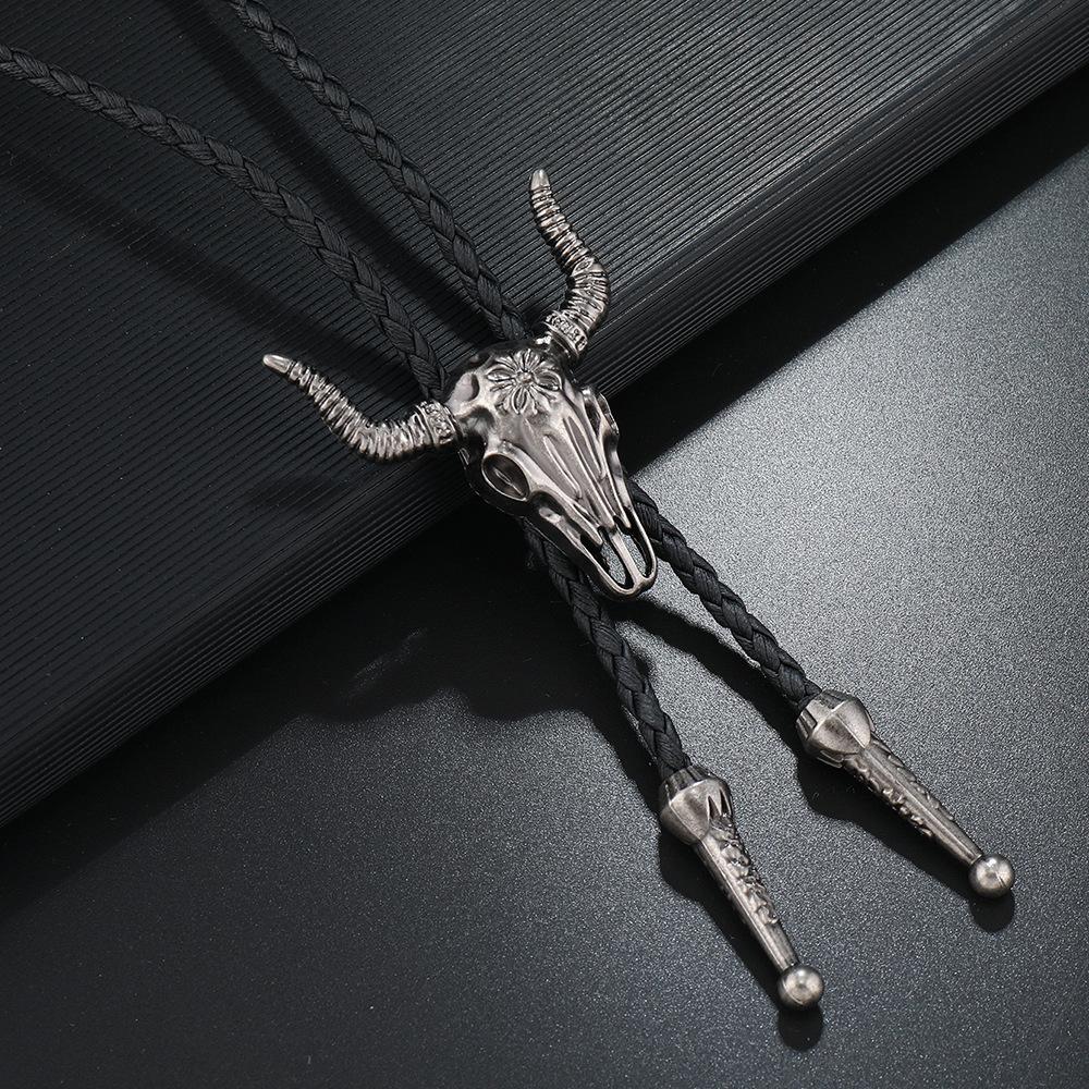 Bullhead Neck Chain Retro Fashion Necklace