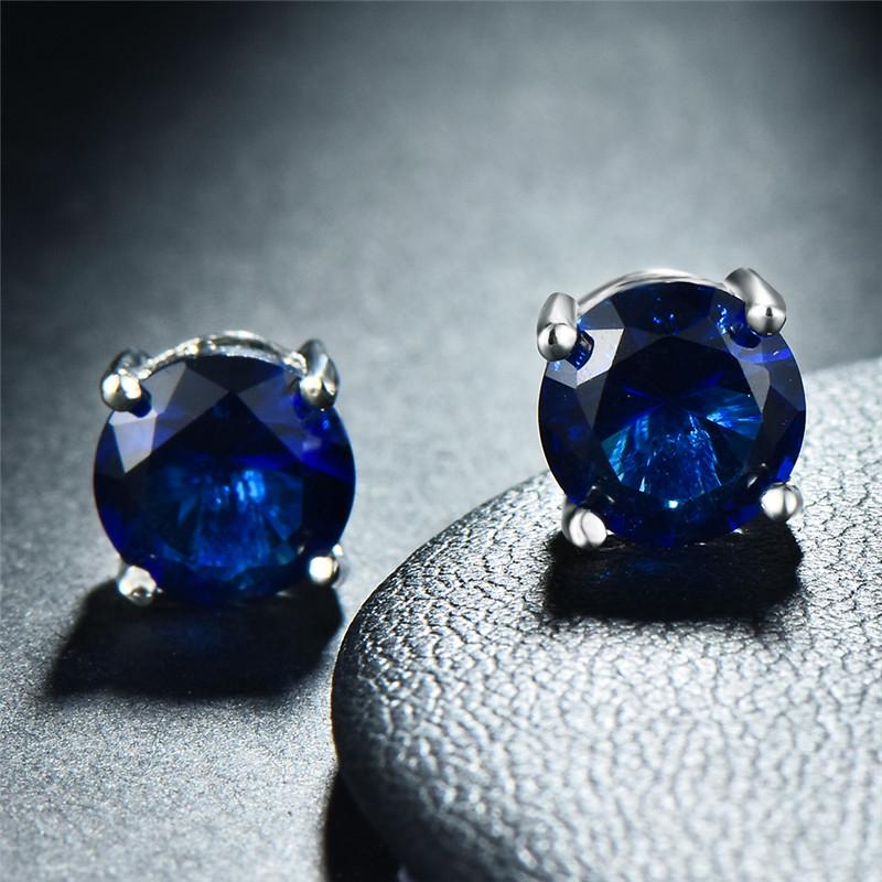 Серьги-гвоздики с камнем, цвета в ассортименте