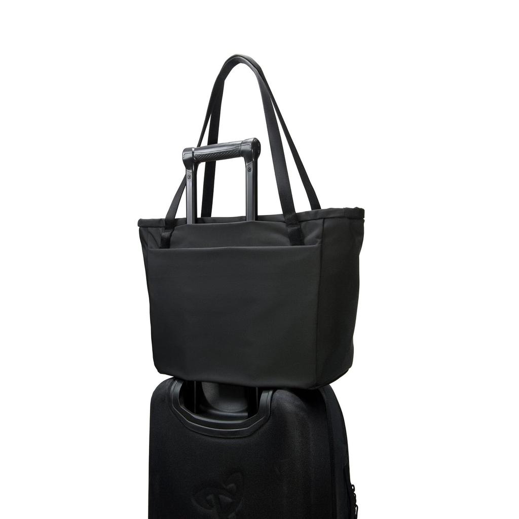 Evergoods CDT24 CIVIC DAILY TOTE 24L Solution Black Civic Daily Tote Bag, Solution Black, Magnetic Closure