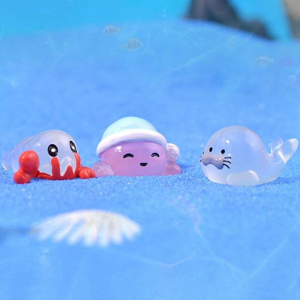 Creative Funny Luminous Sea Animal Ornaments Resin Craft Animal Series Mini Cartoon 3D Micro Landscape Fish Tank Accessories
