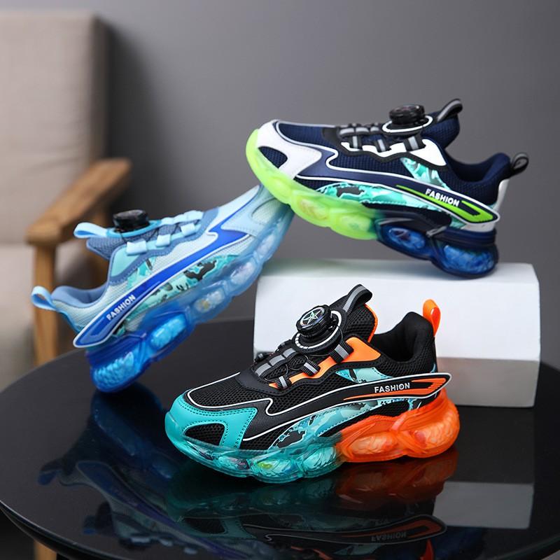 Boys Breathable Mesh Running Shoes With Rotating Snap Closure Ages 6-12 Lightweight Athletic Sneakers