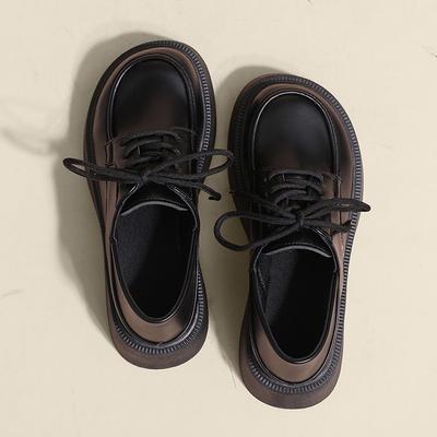 Черные туфли с большой головой и маленькие кожаные туфли женские новые одинарные туфли jk летом 2024 года лоферы на платформе-маффине в британском стиле