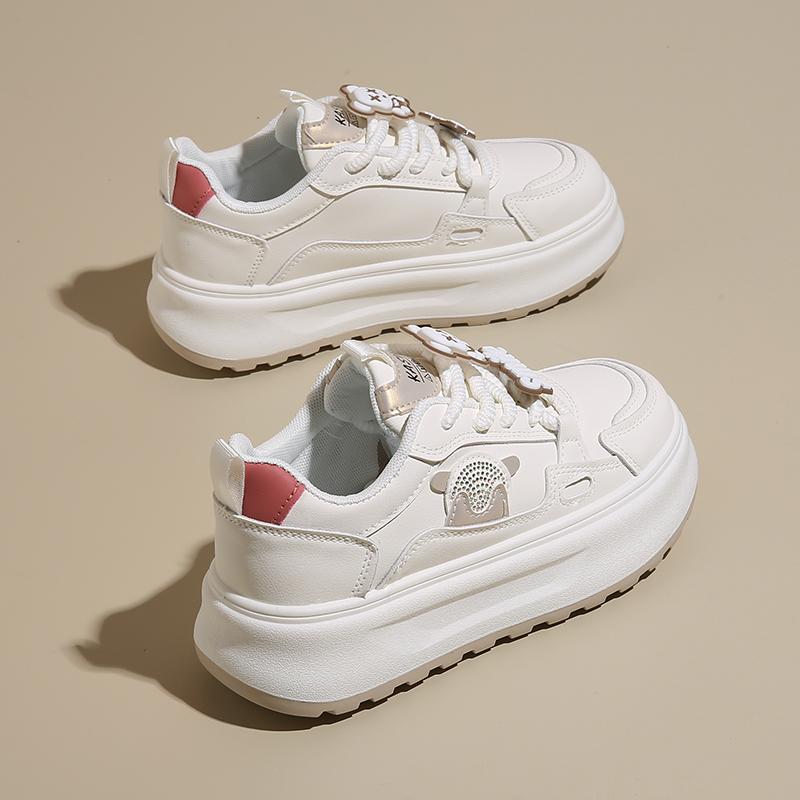 CRLAYDK Fashion Women's Platform Sneakers Bear Cute Skate Shoes Leather Lace Up Comfortable Casual Walking Tennis for Girls