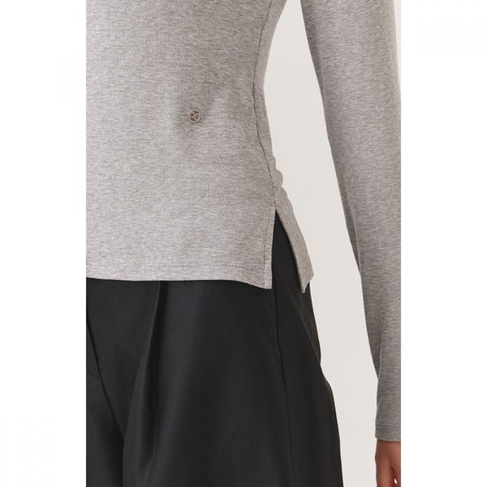 HuiT Long Sleeve T shirT sTiTch poinT