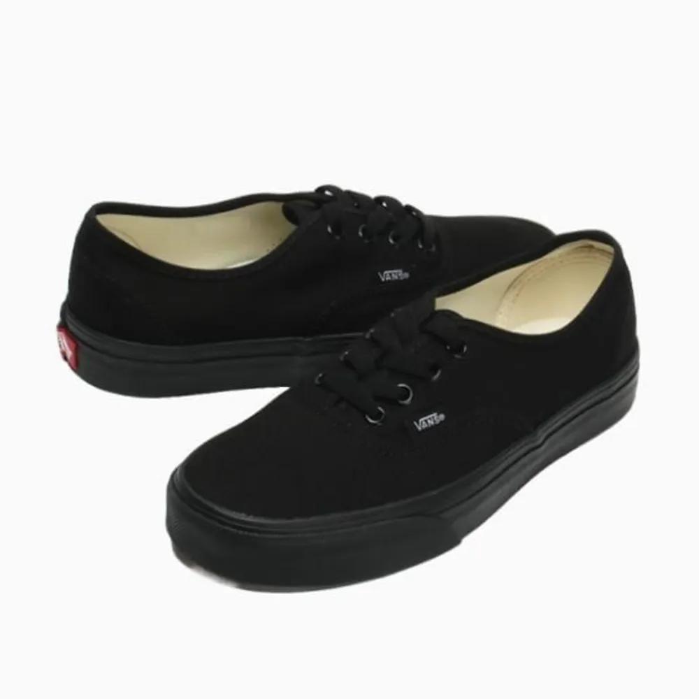 Vans Core Classic Authentic Sneakers Black VN000EE3BKA 702078 3901238