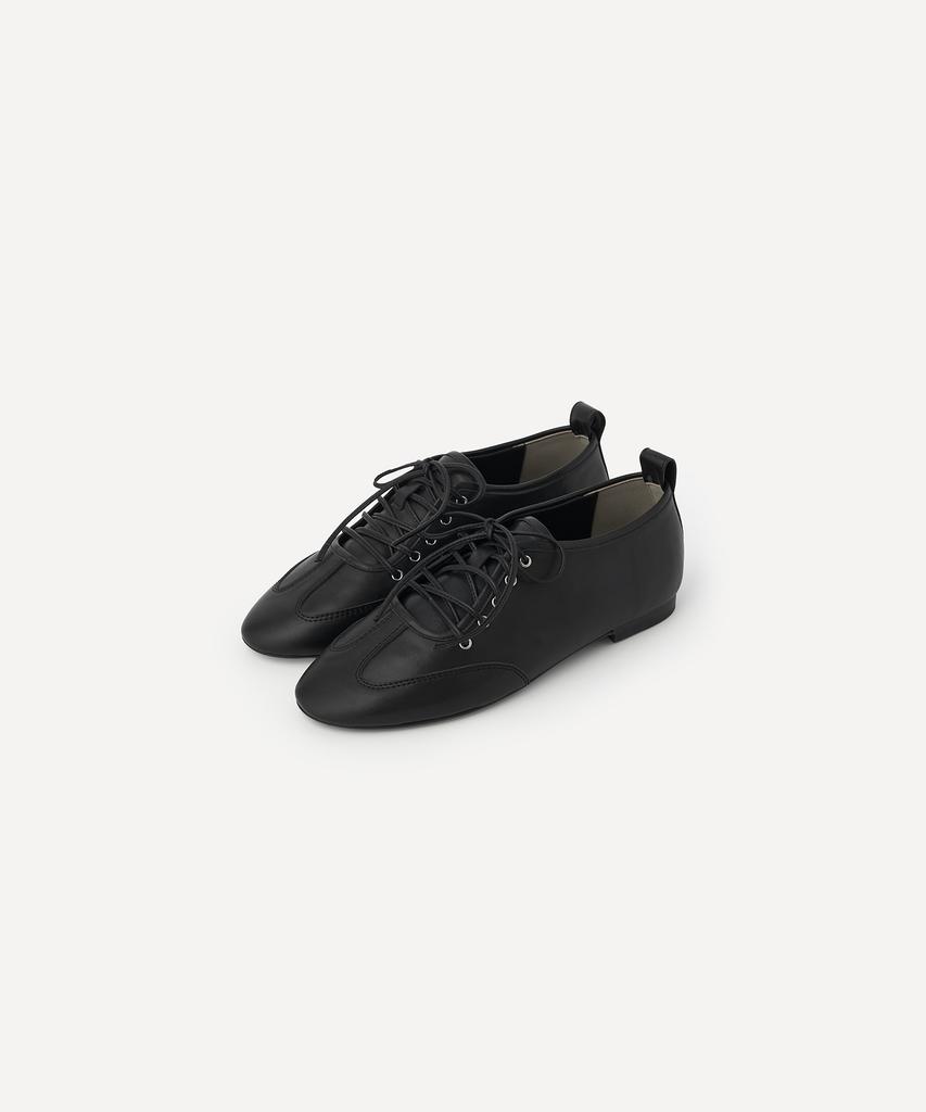 Howus Tennis Lace-Up Derby (Black)