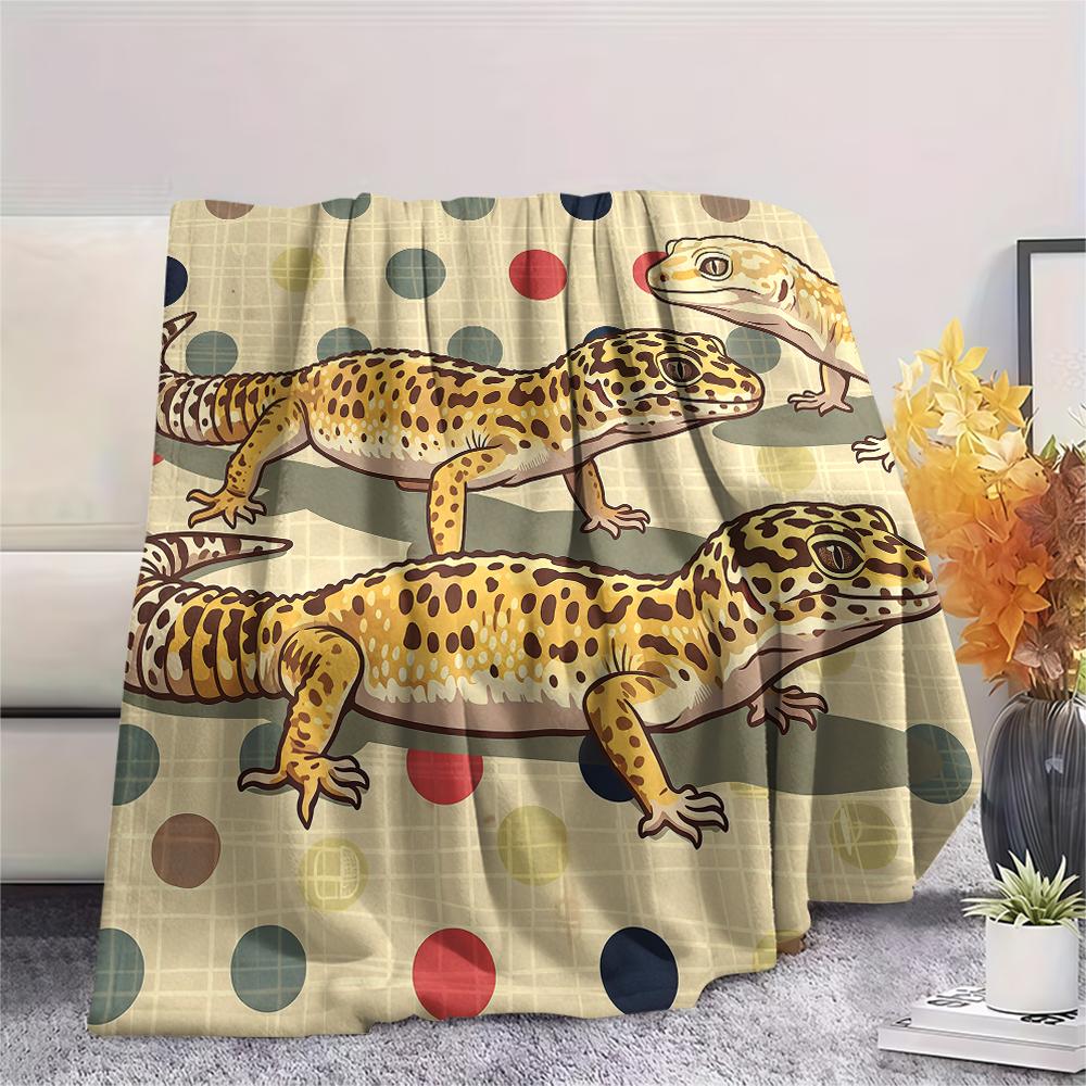 Wave point background animals Print Flannel Blanket,High quality Comfortable for All Seasons,Home Decor,Warmth and Comfort,Perfect for Christmas Gifts