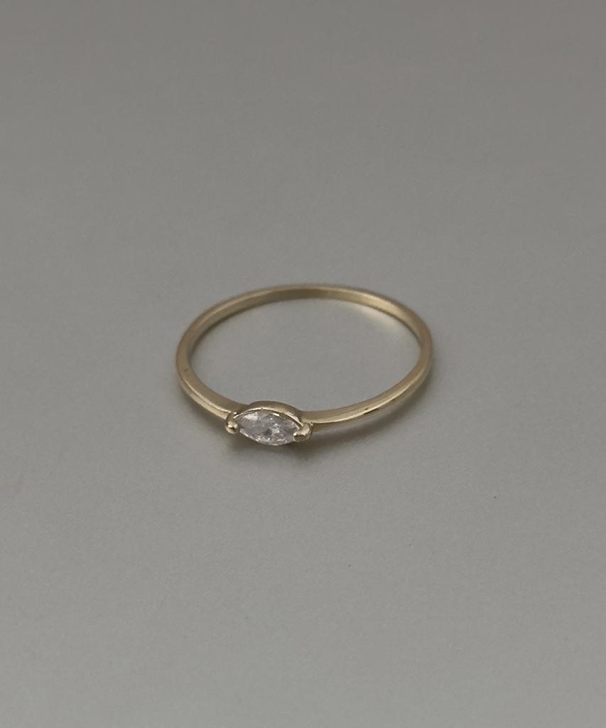 Faye 14K Navette Ring (C Type)
