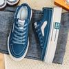 Мужская парусиновая обувь весна 2025 новая корейская версия тренд джинсовая синяя обувь для доски молодежная спортивная и повседневная тканевая обувь 4546