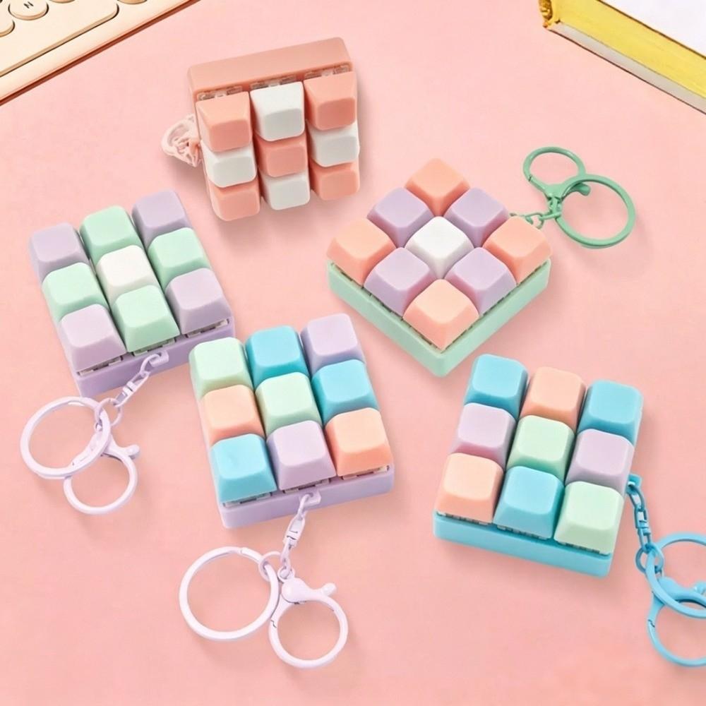 Colorful Mini Keyboard Pendant Cute Design Keyboard Keychain Desktop Decoration