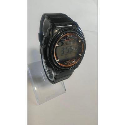 Б/у радиоуправляемые солнечные часы Q&Q SOLARMATE