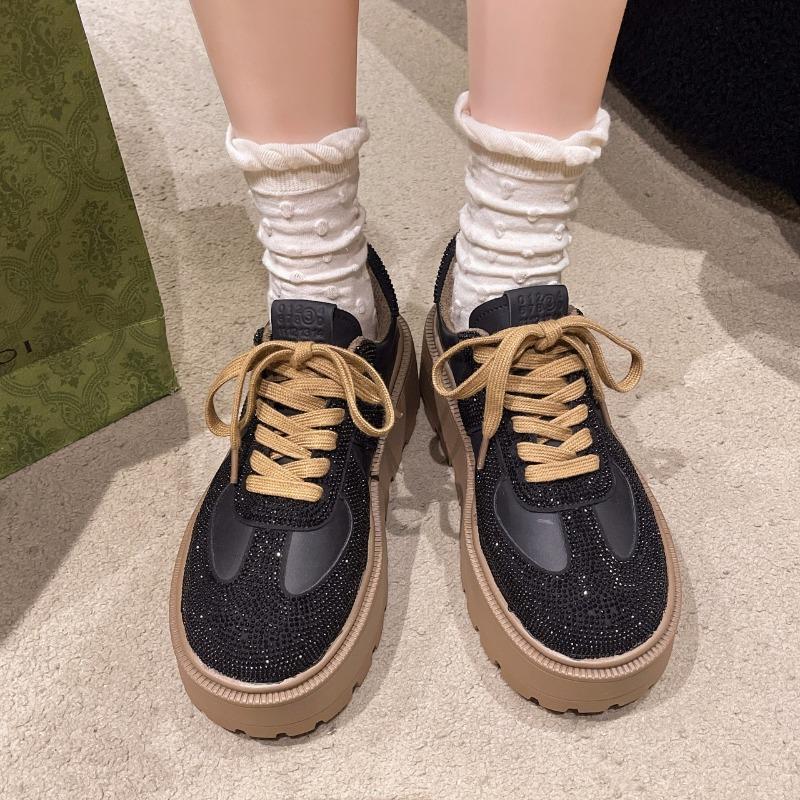 Модные женские повседневные спортивные туфли с толстой подошвой и защитой от столкновений, с ромбовидным узором, ручной работы, тренировочные туфли класса люкс, зимние кроссовки для женщин