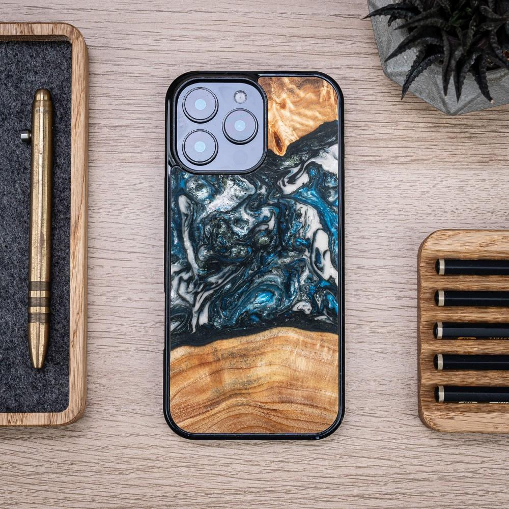 Bewood Unique Case for iPhone 16 Pro Max - Planets - Earth