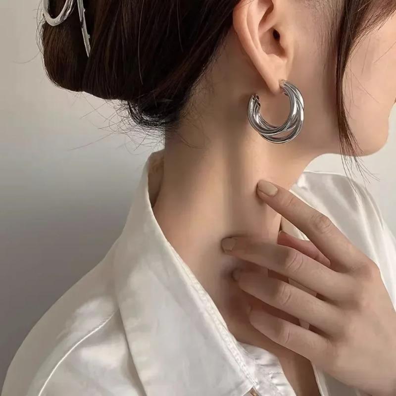 Преувеличенные золотые серьги-подвески в форме буквы C для женщин, модные винтажные круглые серьги-кольца, корейские украшения для вечеринок