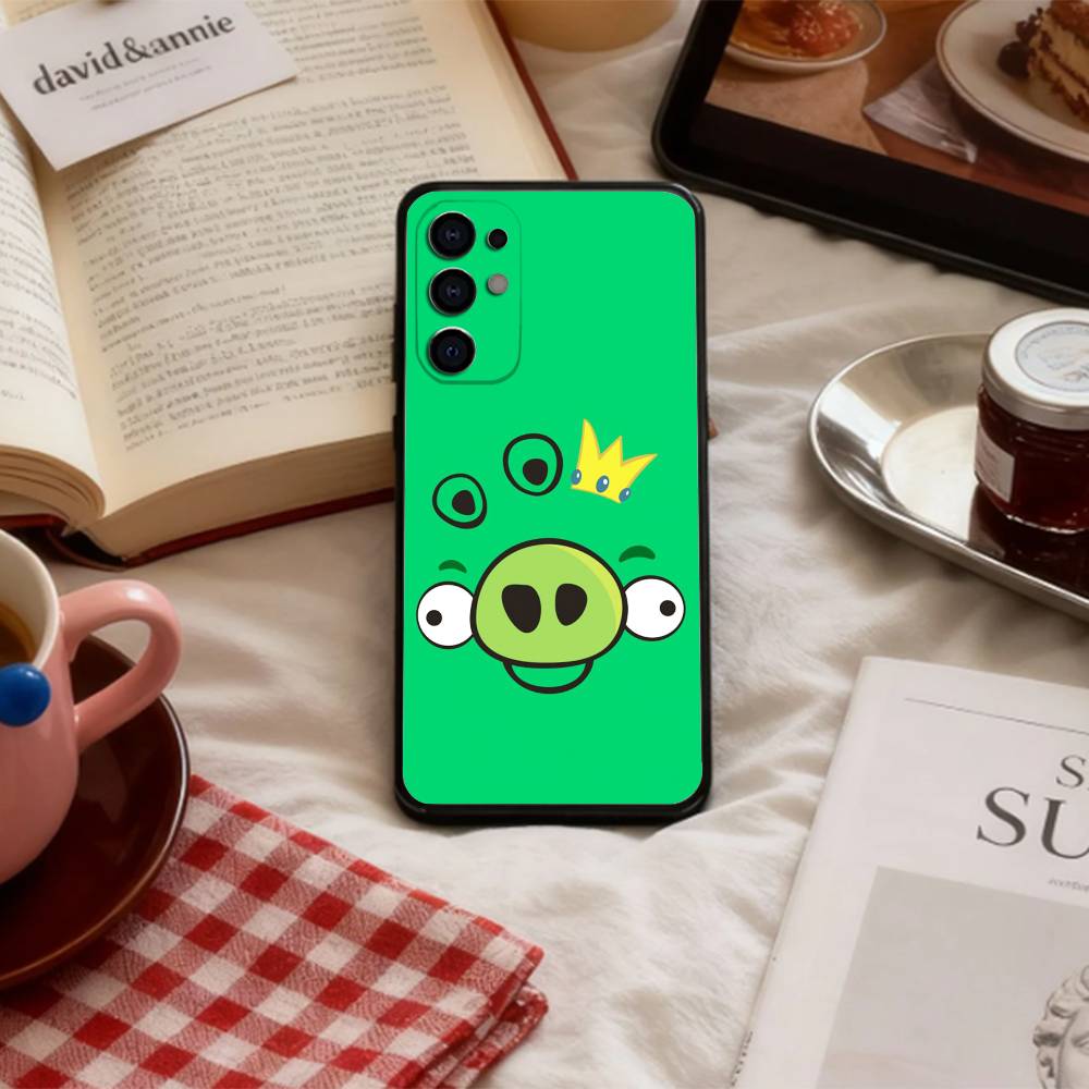 Чехол для телефона A-angry-B-Bird- Game для Samsung S 25,24,23,22,30,21,10,9,Ultra,Plus,Lite,FE,4,5 G Мягкий черный чехол