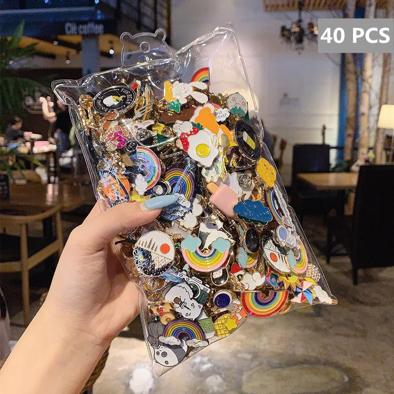 10-100Pcs Enamel Badges Pins Diversity Random Brooches Icons Plants Animal Fruit Pins On Backpack Clothes Hat Decor Accessories