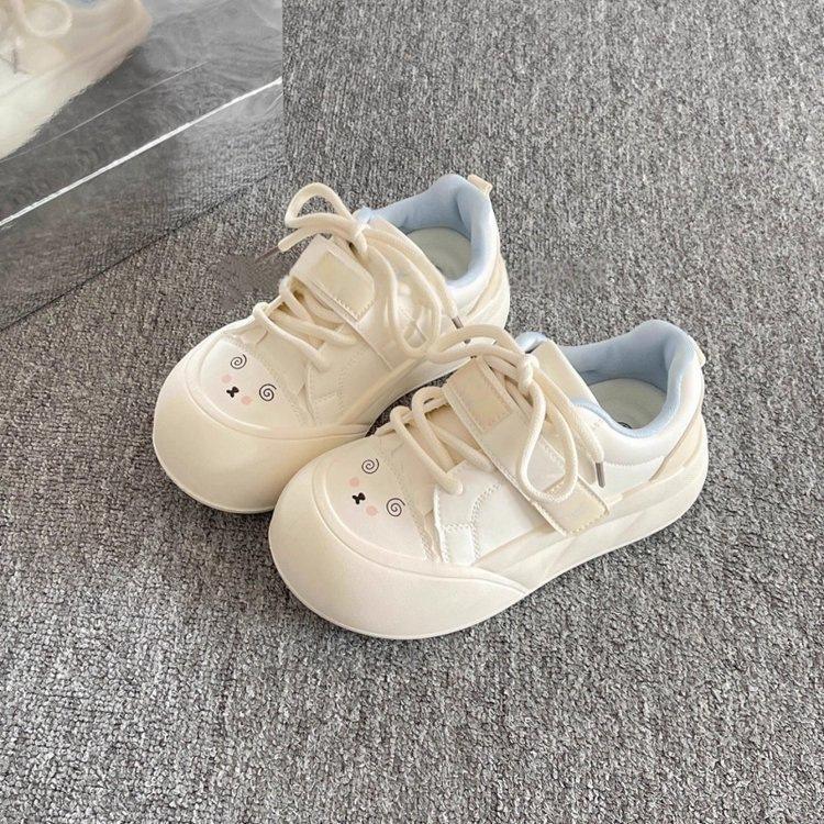 Толстоподошвенные кеды в стиле кампус, маленькие белые туфли, женские осенние новые туфли на платформе, туфли-хлебцы, тренд