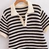 Женский полосатый трикотажный свитер с коротким рукавом и воротником поло на весну/лето 2025 - Повседневный и универсальный