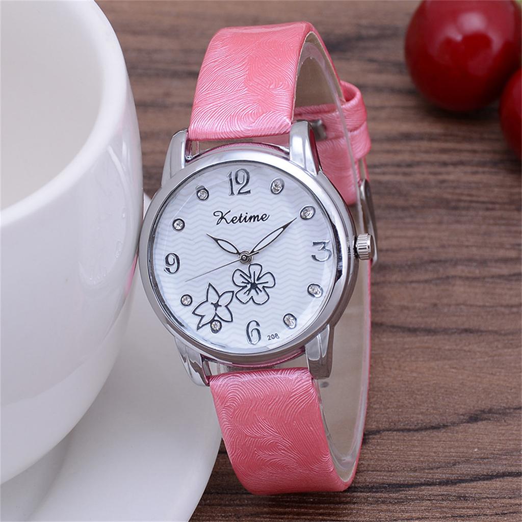 Women Fashion Leather Watch