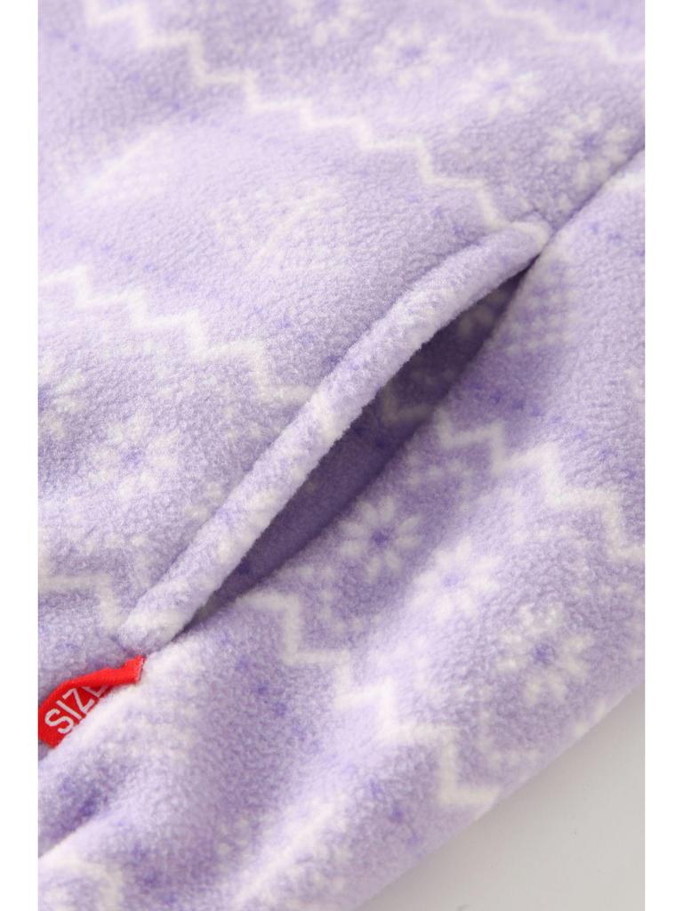 Девочкин флисовый жилет с принтом: Уютная, всесезонная верхняя одежда и вариант школьной формы