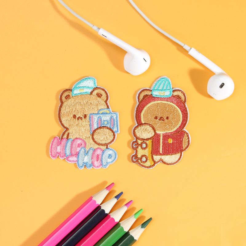 Мультяшный медведь тканевая наклейка детская одежда брюки сумка вышивка узор наклейка самоклеящаяся пуховик заплатка от дырок наклейка