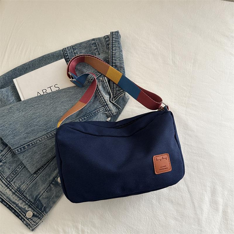 Crossbody Bag Spacious Fashion Messenger Bag Large Capacity Tote Sporty Bag For Shopping Traveling Daily Use