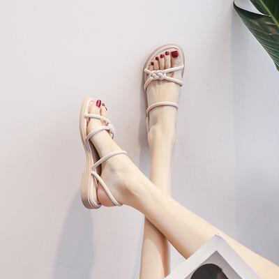 Женская обувь – Сандалии