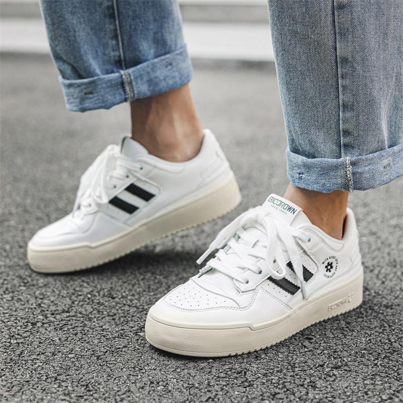 Классические Модные Белые Черные Кроссовки для Мужчин Удобные Нескользящие Кроссовки на Плоской Подошве Мужские Кроссовки на Платформе Повседневные Мужские Кроссовки Basket Homme