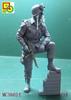 Classy Hobby American Airborne Soldier Plastic Model CLHMC16014 1/16