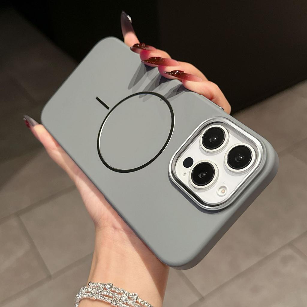 Подходит для iPhone17promax Чехол для телефона с тонким ощущением кожи, с магнитным притяжением в виде круга, Apple 16, передовое ощущение, противоударный, жесткий PC чехол 15