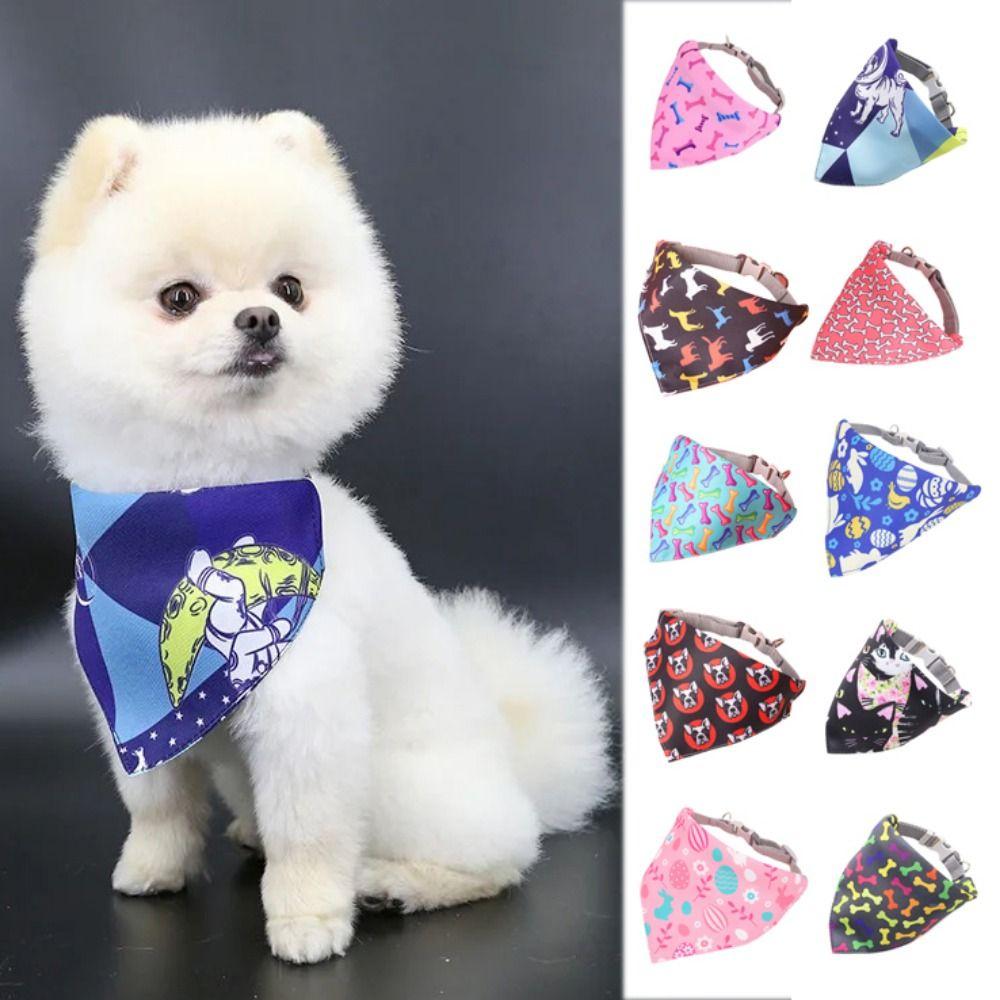 Мультяшное полотенце для слюны питомца Мягкое полотенце для собак Треугольная бандана для кошек Ошейник для кошек Нагрудник Фотография