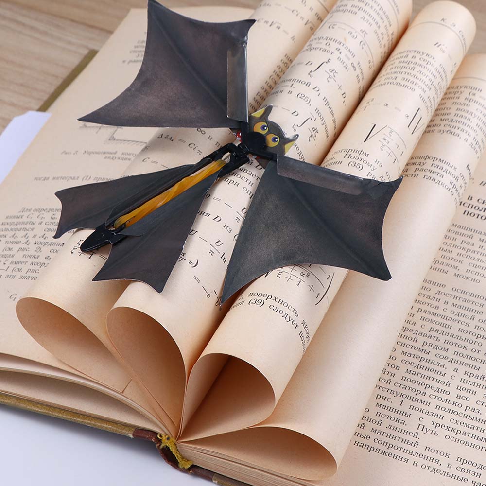 Забавные фокусы, розыгрыши, волшебные реквизиты, летающая летучая мышь, трюки с летучей мышью, летающая бабочка, игрушка с летучей мышью