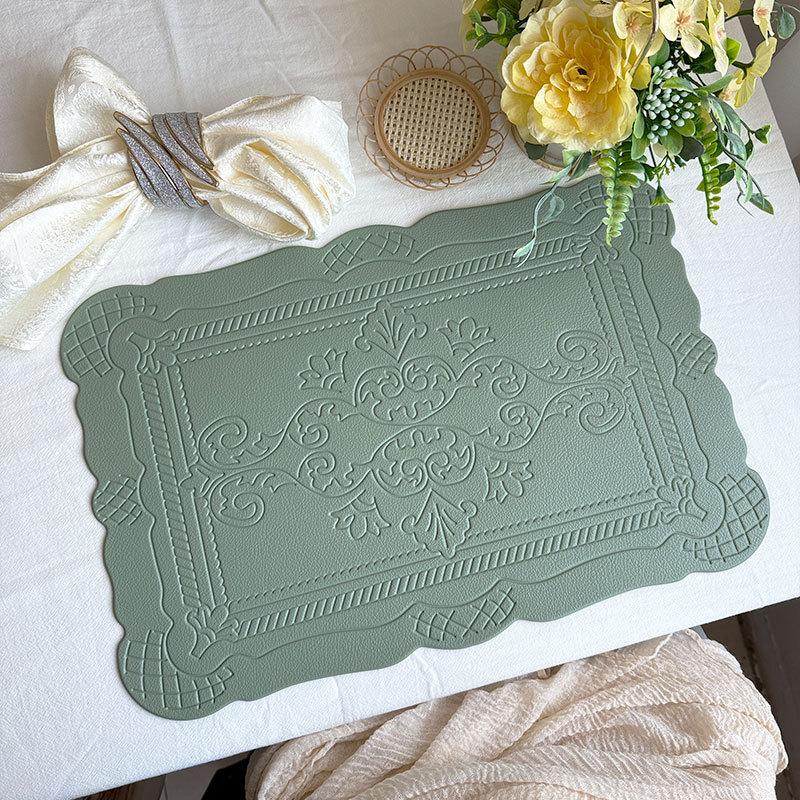 Leather placemat ins wind retro dining table mat European creative thermal insulation mat Nordic waterproof and oil-proof western dining mat