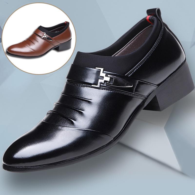 Fashion Classic Men Dress Shoes Slip On PU Leather Shoes for Men Plus Size Point Toe Business Casual Men Formal Shoes for Wedding 2024