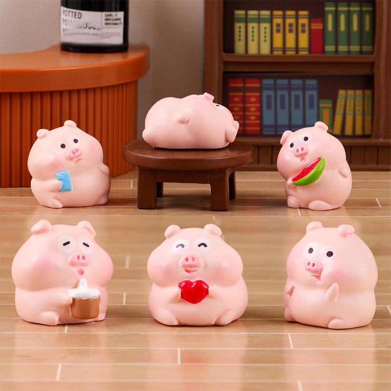 Статуэтки Миниатюры Мультфильм Милый Поросенок Микро Ландшафт Украшения Для Украшения Дома Декор Комнаты Настольные Украшения Автомобиля