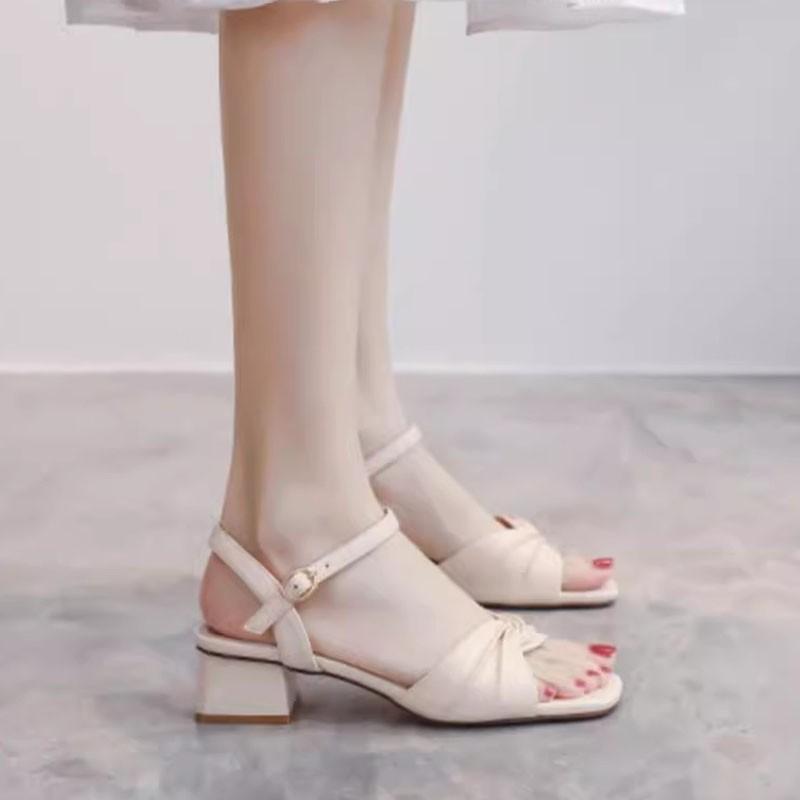 Босоножки на толстом каблуке женские летние 2024 года, новые однотонные модные туфли с открытым носком и пряжкой, элегантные универсальные туфли на высоком каблуке