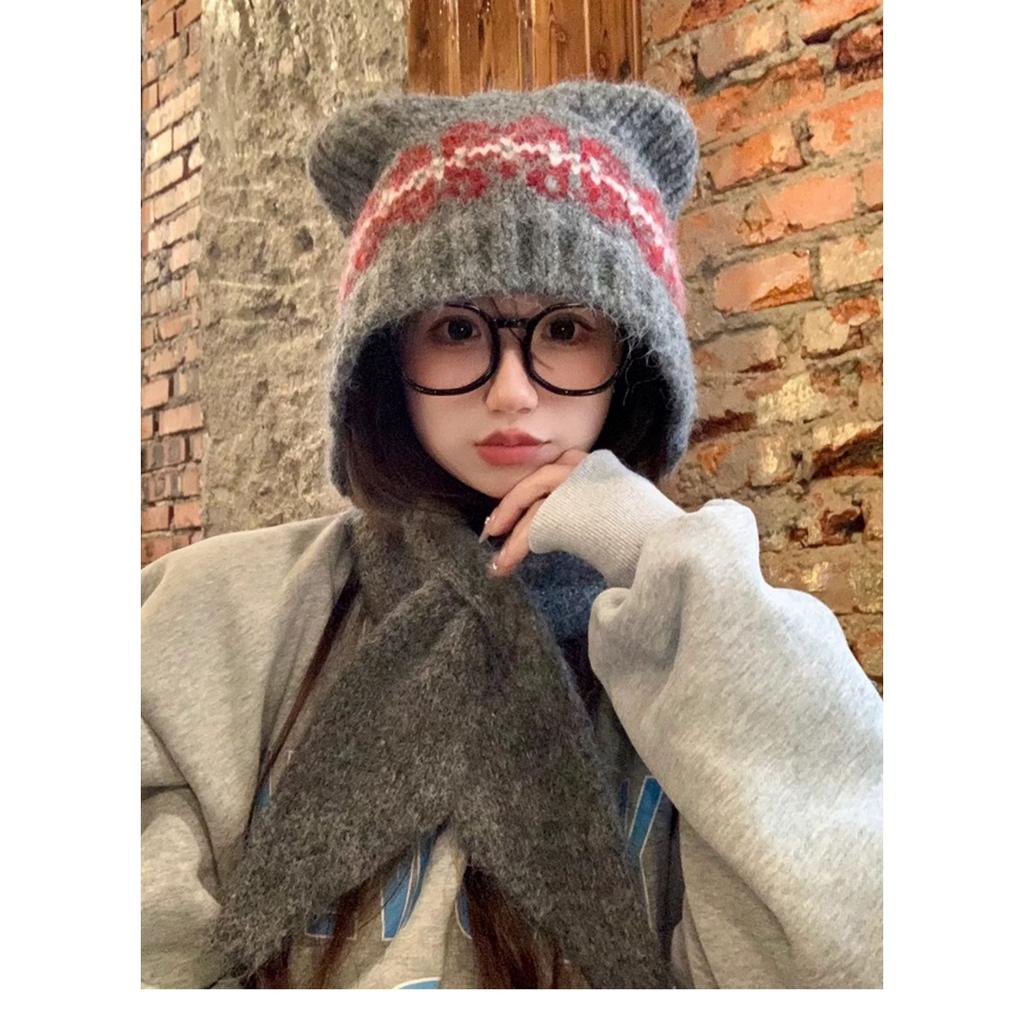 Knitted Hats, Women's Hats, Warm Hats, Windproof Hats, Ear-protecting Hats, Woolen Hats, Cold-proof Hats, and Woolen Hats