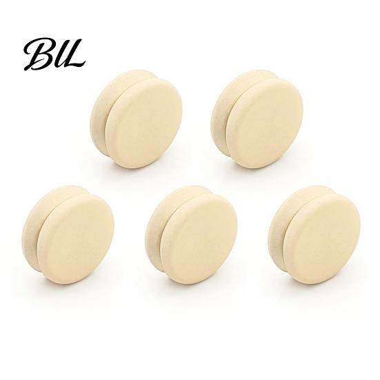 Silk Scarf Buckle 5 Pcs Women Magnetic Shawl Button, No Snag Headband Clip, Multi-Use Non Damaging Button Magnet Safety Pins, Metal Pinless
