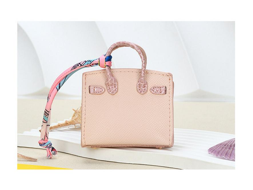 Stylish Mini House Keychain: Platinum Window Coin Purse & Earphone Holder